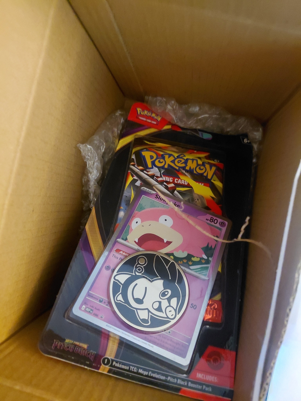 Trading Card Game Pink Slowpoke Pin & Promo Pack